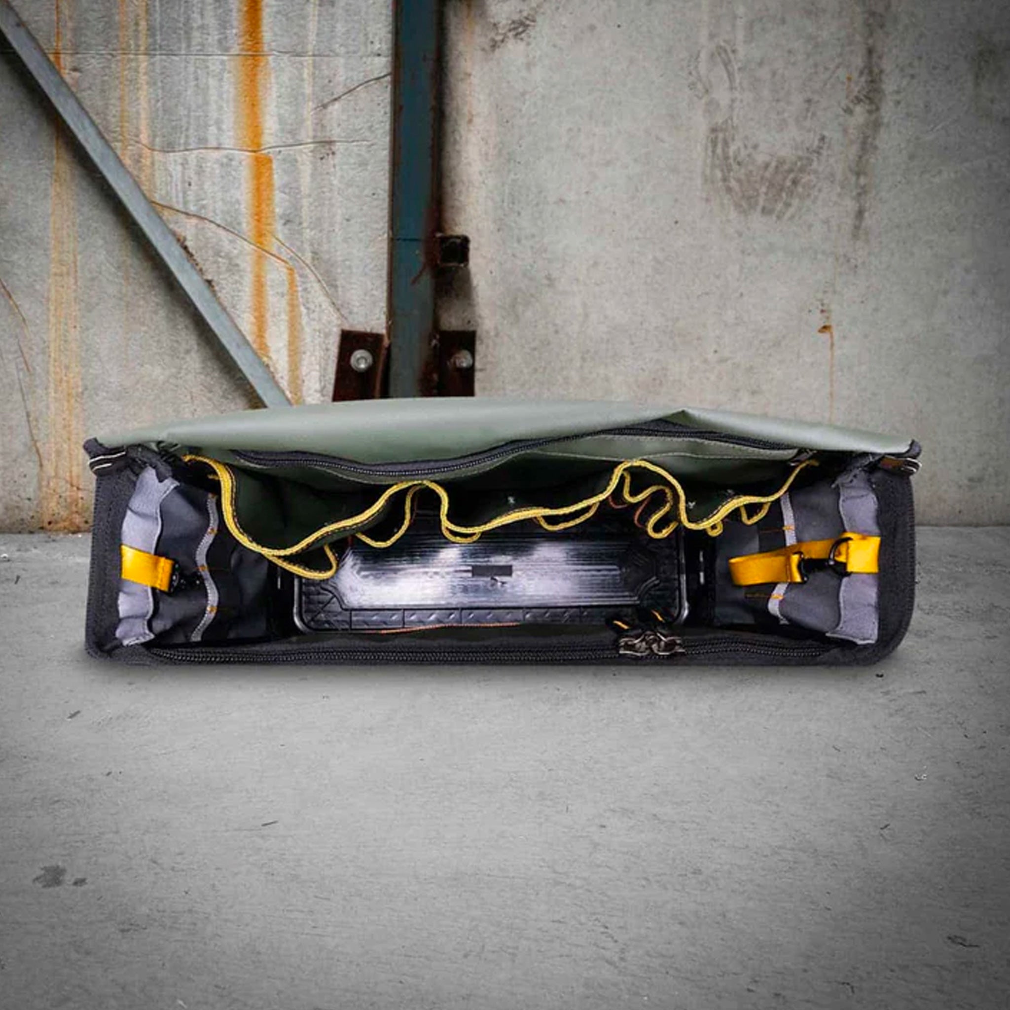 rugged xtremes deluxe green medium pvc tool bag