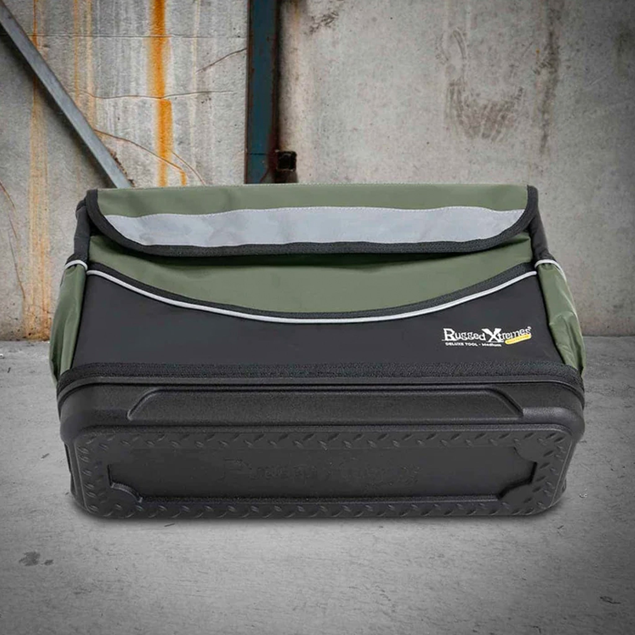 rugged xtremes deluxe green medium pvc tool bag 