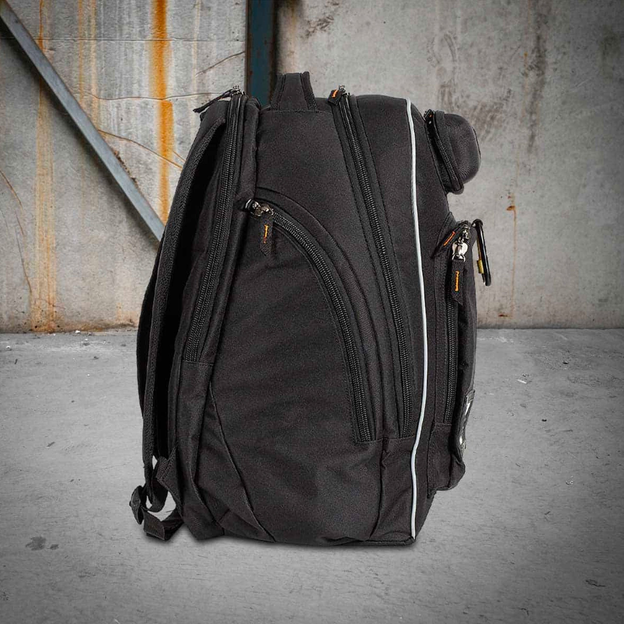 rugged xtremes canvas laptop black backpack in 45 litres